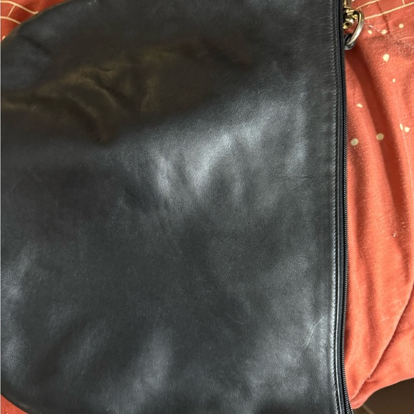 Authentic Gucci vintage crossbody - Picture 12 of 13